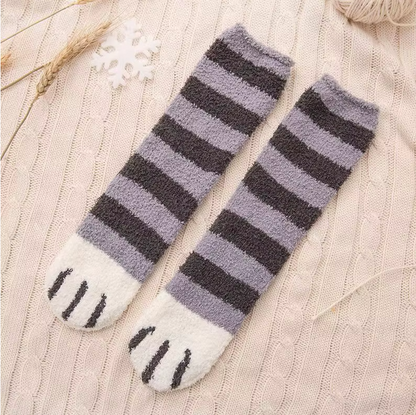 Flauschige Katzenpfoten-Socken